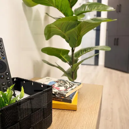 1br Golden Urban Hive With Parking * Варна