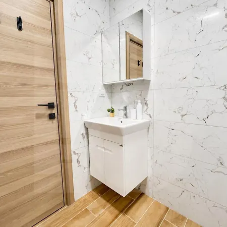 1br Golden Urban Hive With Parking * Варна